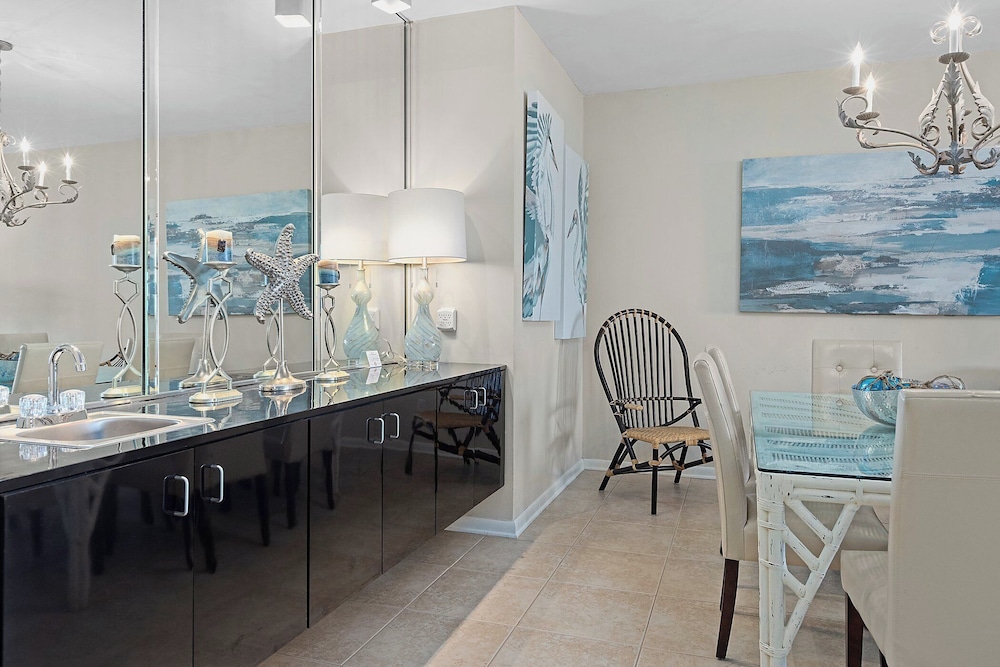 Romar House by Southern Vacation Rentals