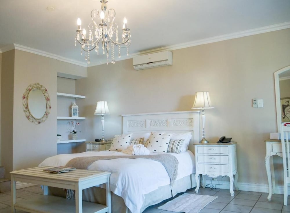 Amoris Guest House - Waterkloof Ridge