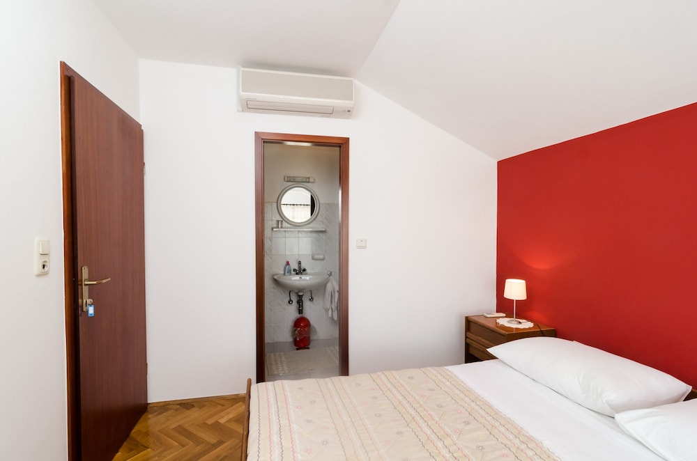 Guesthouse Moretić