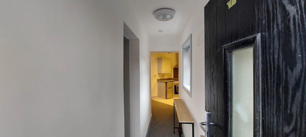 1 Bdr Modern Living in The Old Bank Hse
