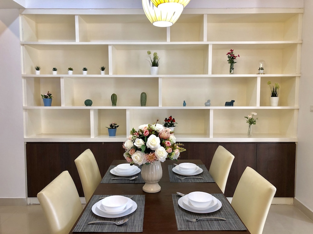 14 Place Sukhumvit Suites - SHA Plus