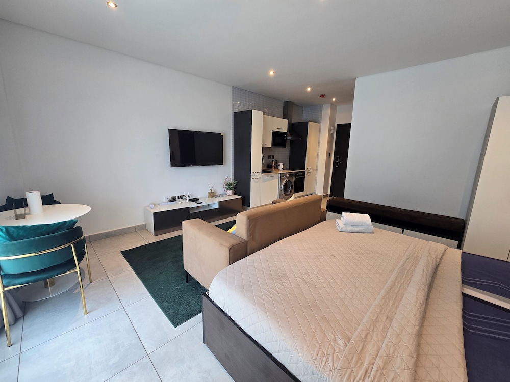 The Signature Apartments Gh