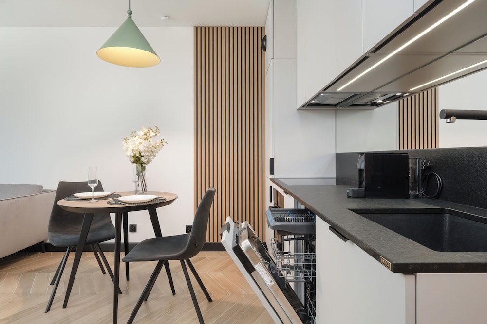 Apartment With AC by Renters Prestige