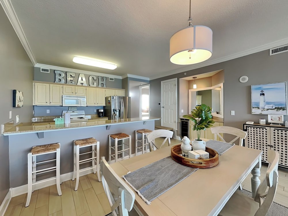 Regency Isle #908 by Southern Vacation Rentals