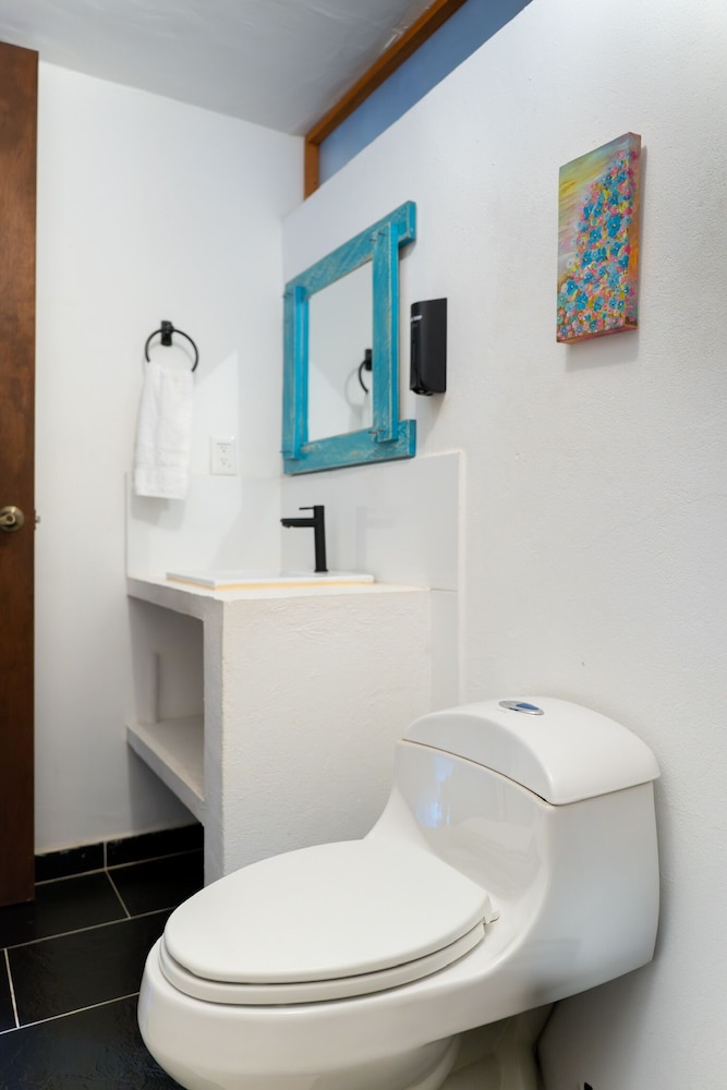 Traveler Hostel