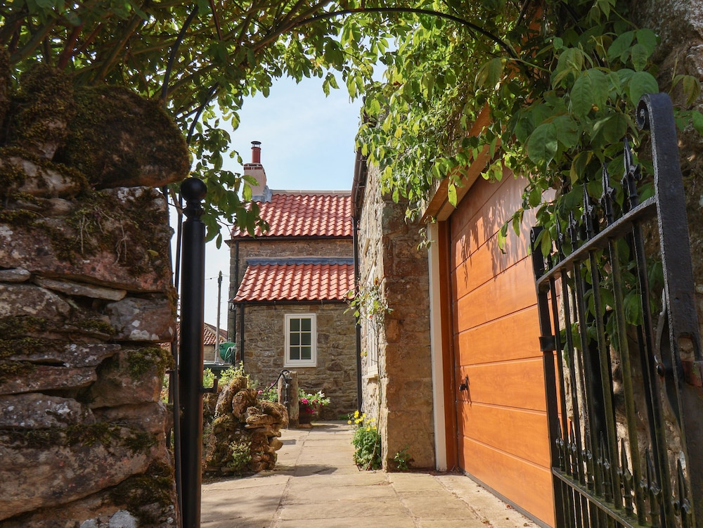Bute Cottage