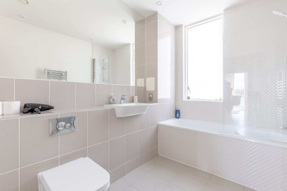 Radiant 1BD Retreat, North Maida Vale!