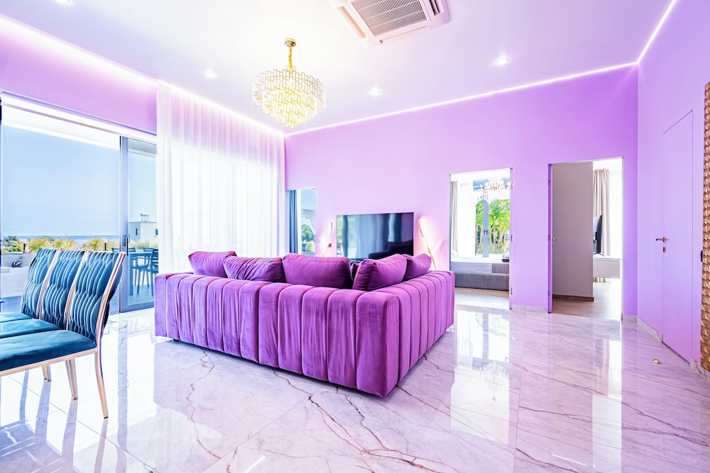 Continent Villas - Villa VIP