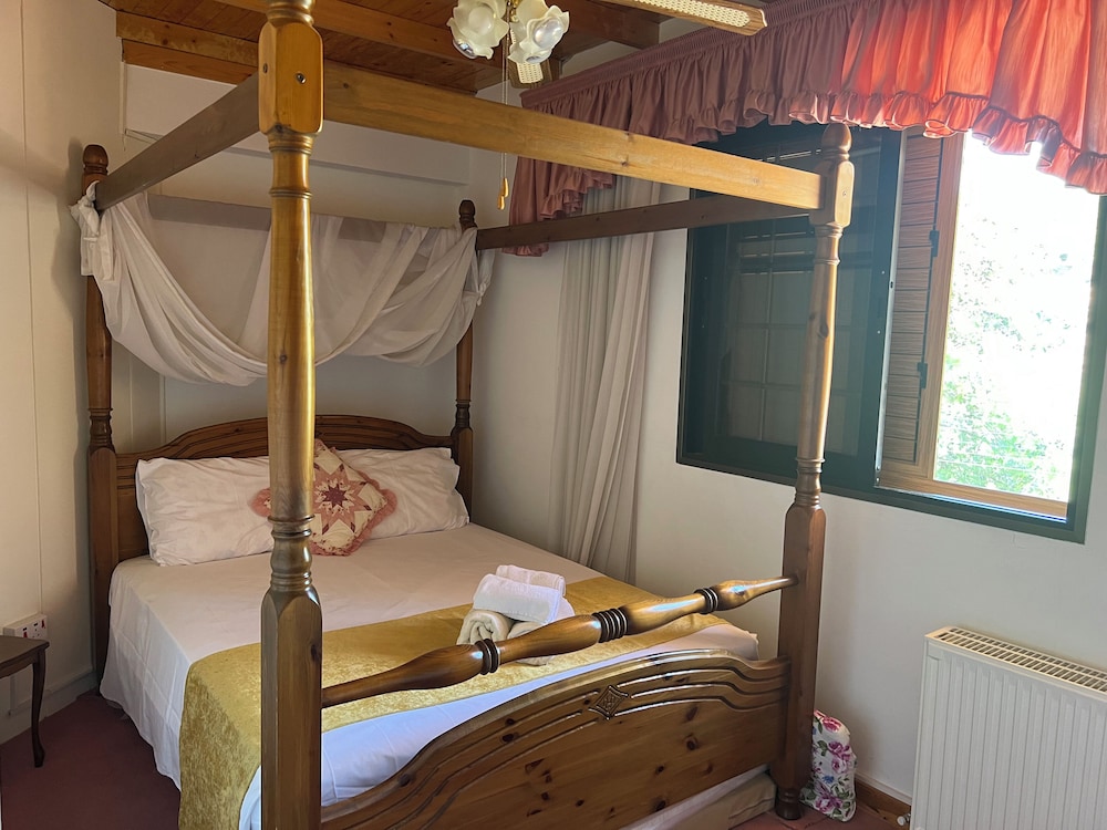Charming Villa in Pano Platres, Cyprus - Your Home Away From Home