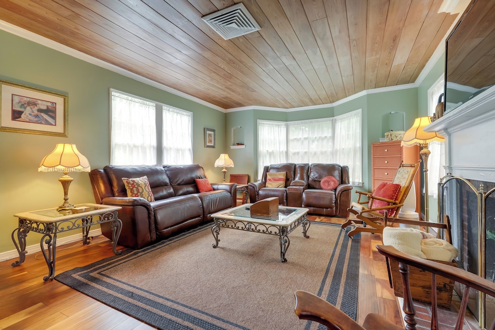 4 Mi to Jetty Park Beach! Family Home w/ Game Room