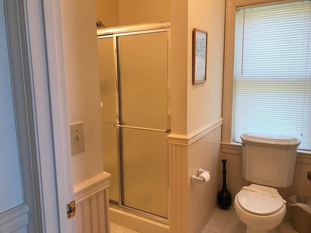 Surf Avenue 47