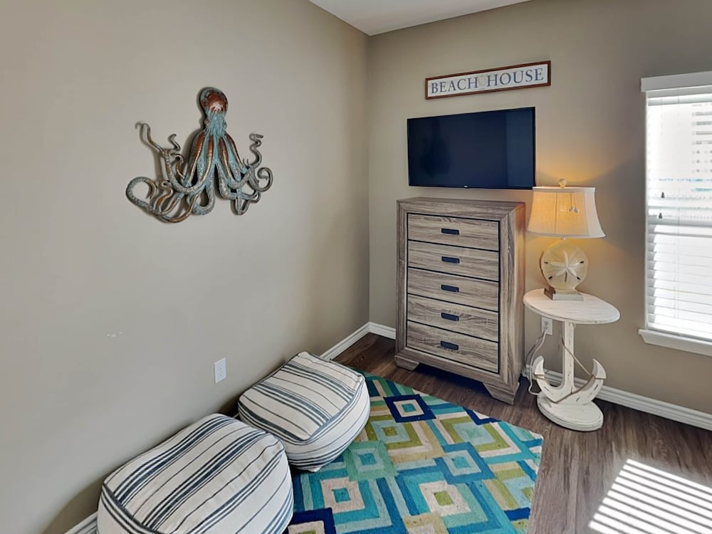 Catalina Island by Silver Sands Vacation Rentals view 4
