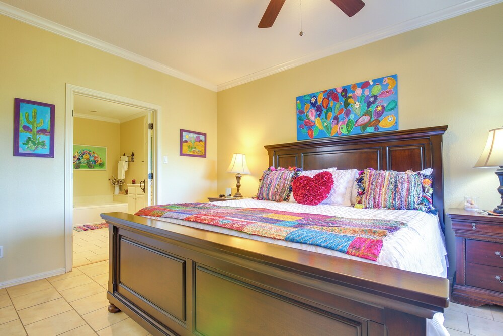 Lakefront Lago Vista Condo w/ Resort Amenities! - Property Image 29
