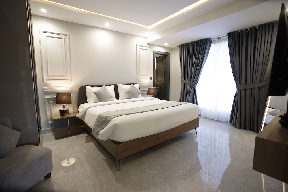 ZAR Luxury Suites Murree