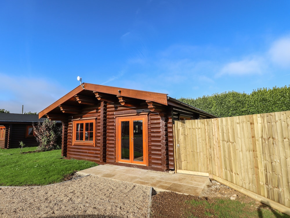 Oak Lodge