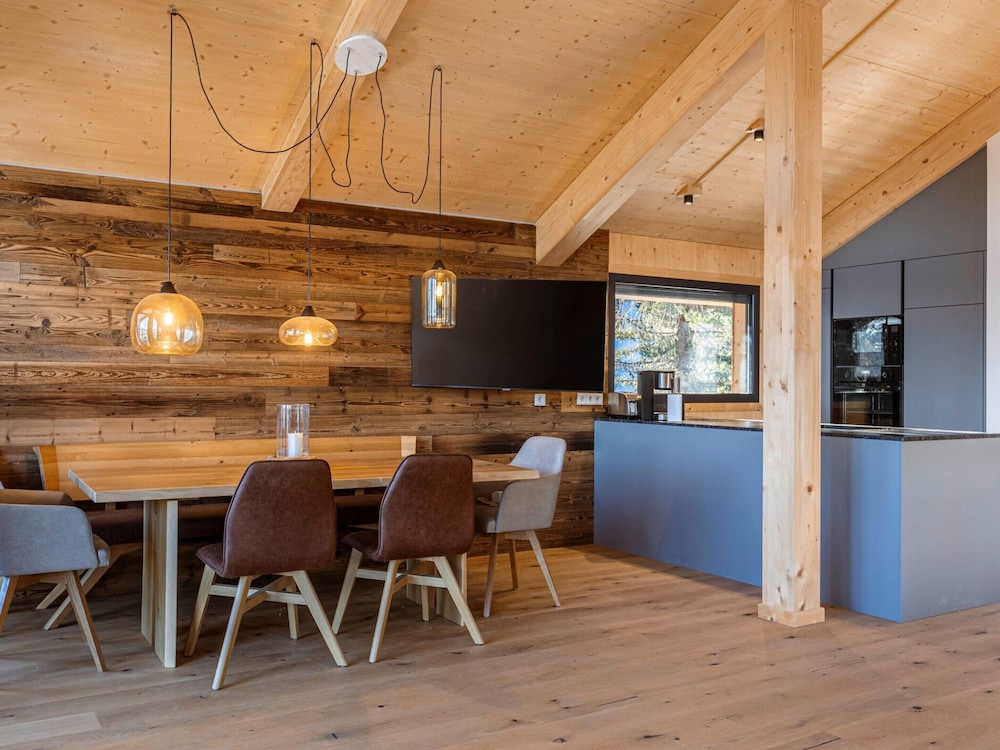 Natural Chalet With Sauna and hot tub