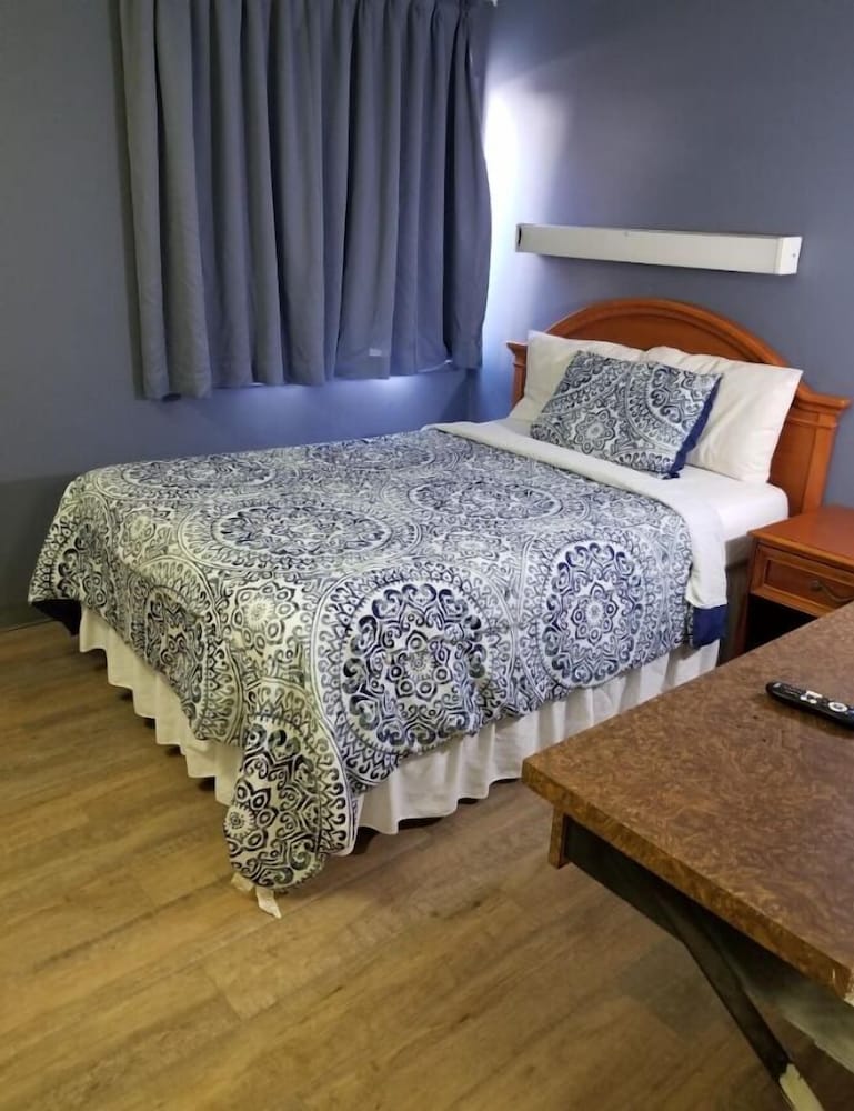 Salt City Inn