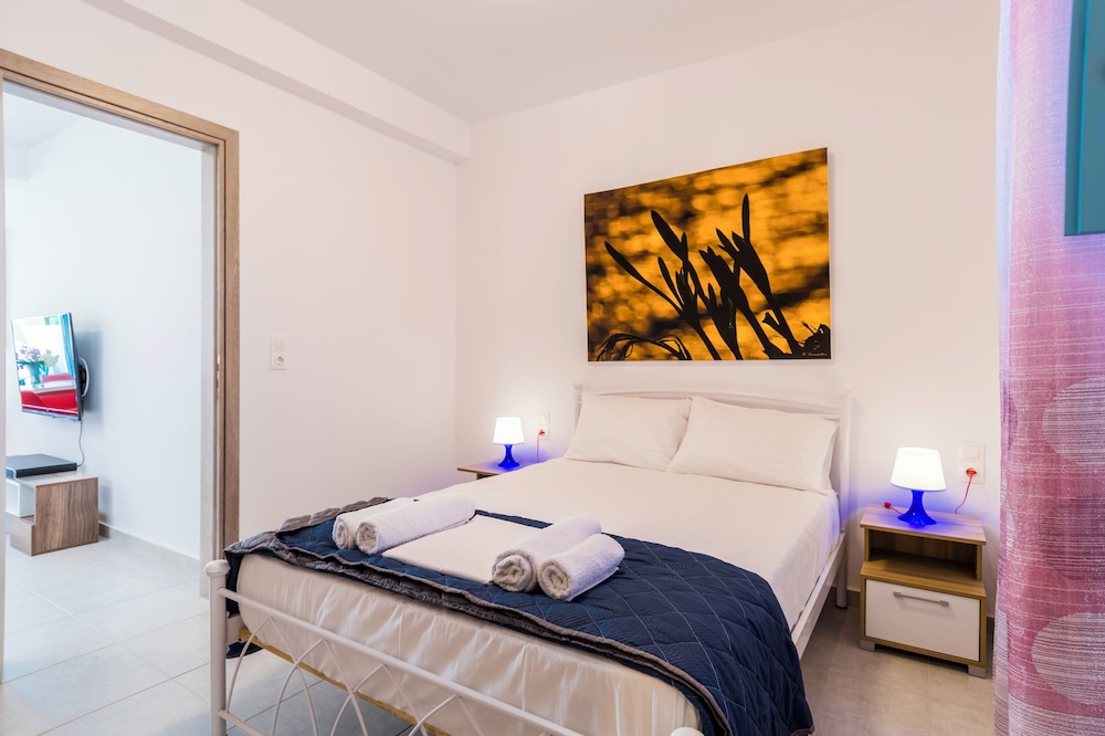 ADELPHI APARTMENTS