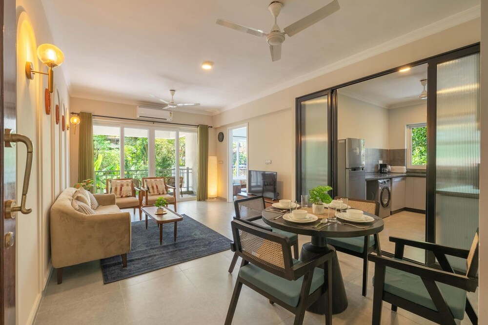 Irene Altezza by Hireavilla - 1BR w Pool Pilerne