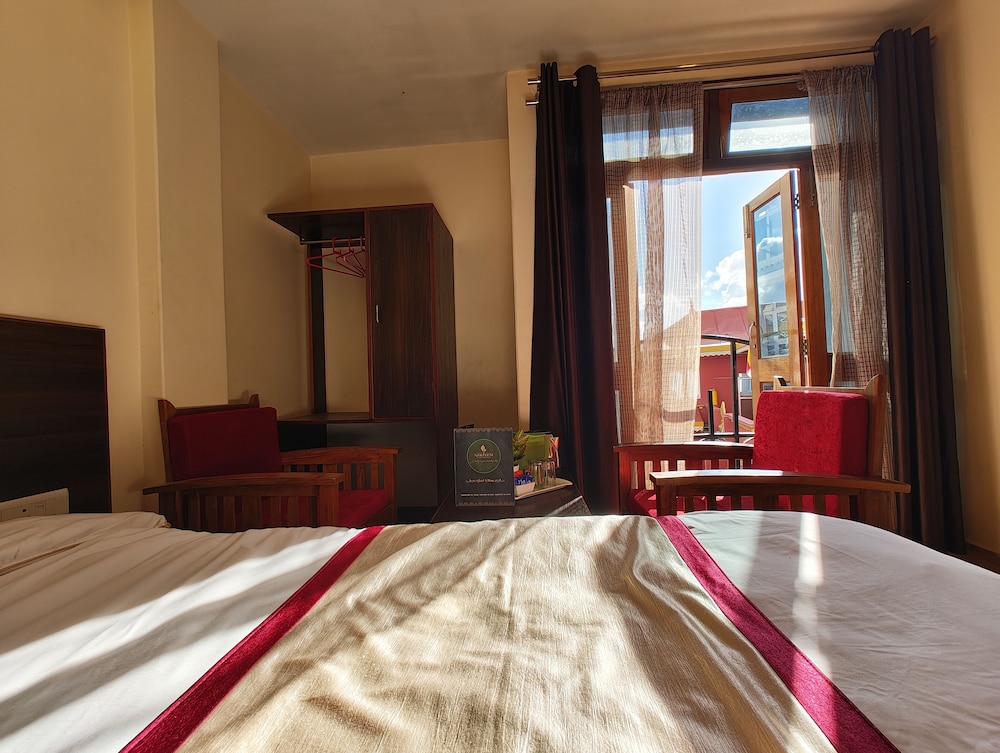 The Narayani Continental Hotel