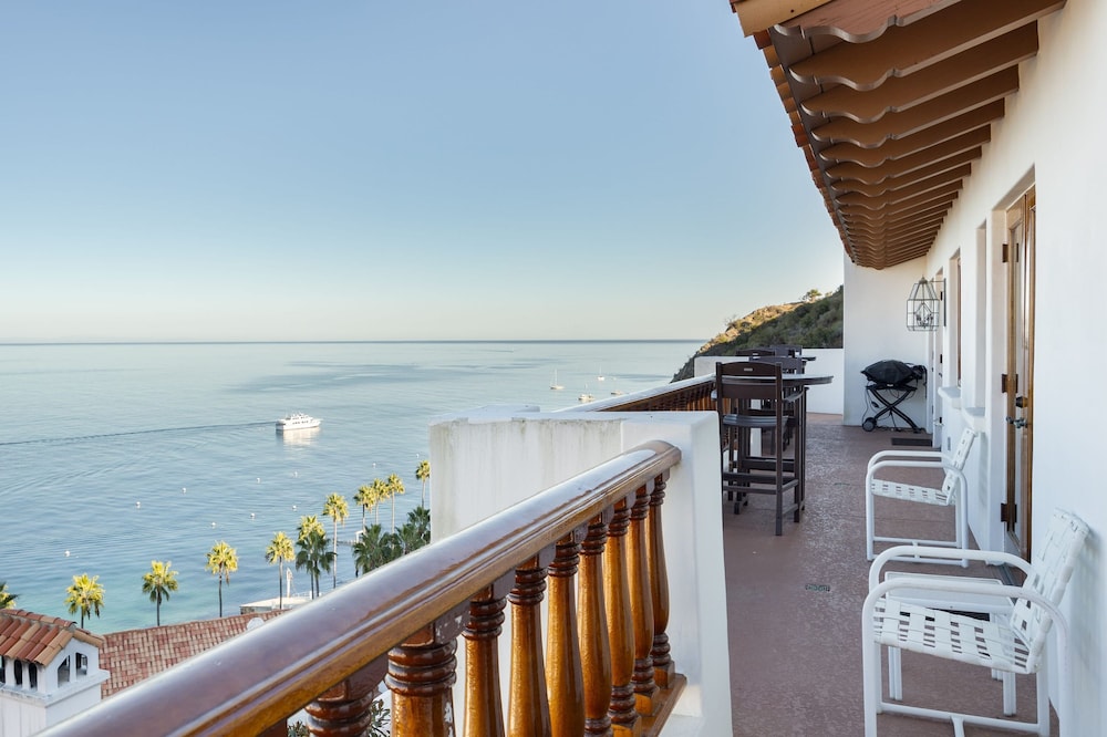 Camino De Flores by Avantstay Views Pool Beach Access Community Amenities