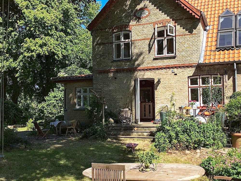 Spacious Cottage Retreat in Sonderborg-by Traum