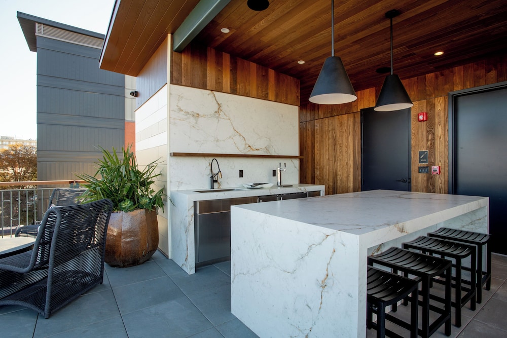 The Bell Athens by Kasa Living
