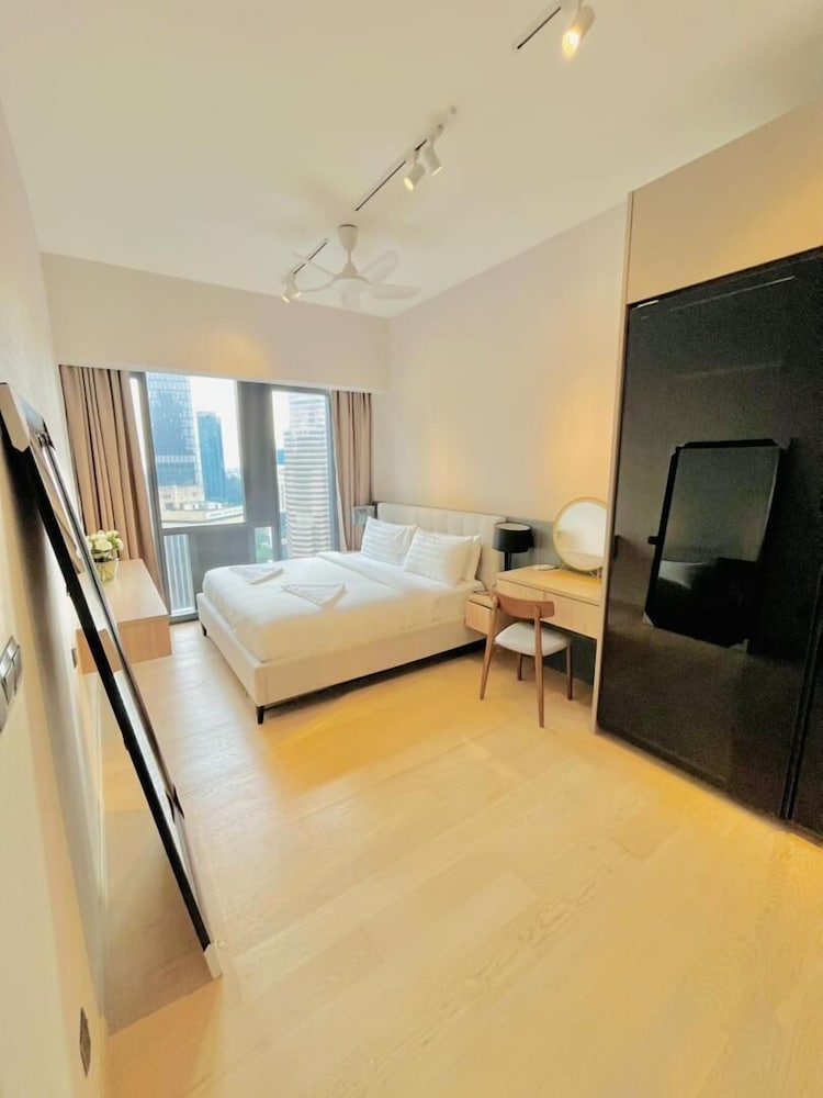 KL Peaceful Suites At KLCC