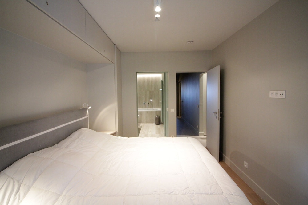 Apartment in Het Zoute With Sea Views
