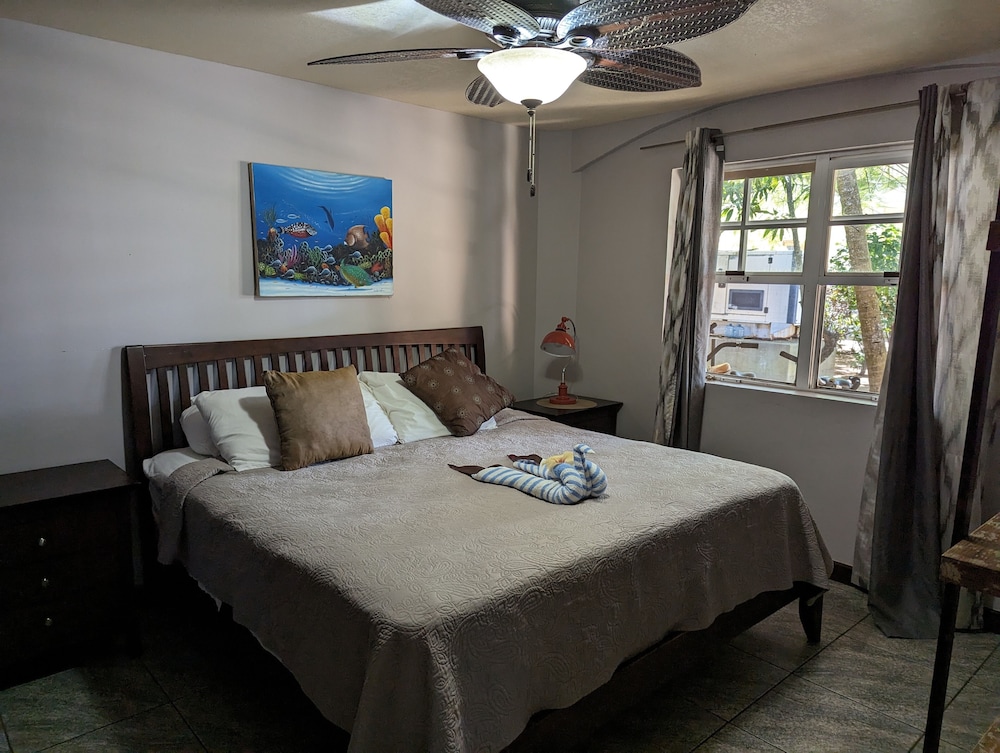 Caribbean Shores Bed & Breakfast
