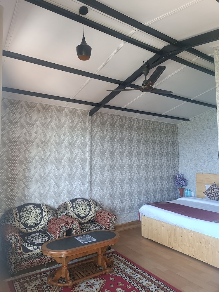 Brijwasi homestay