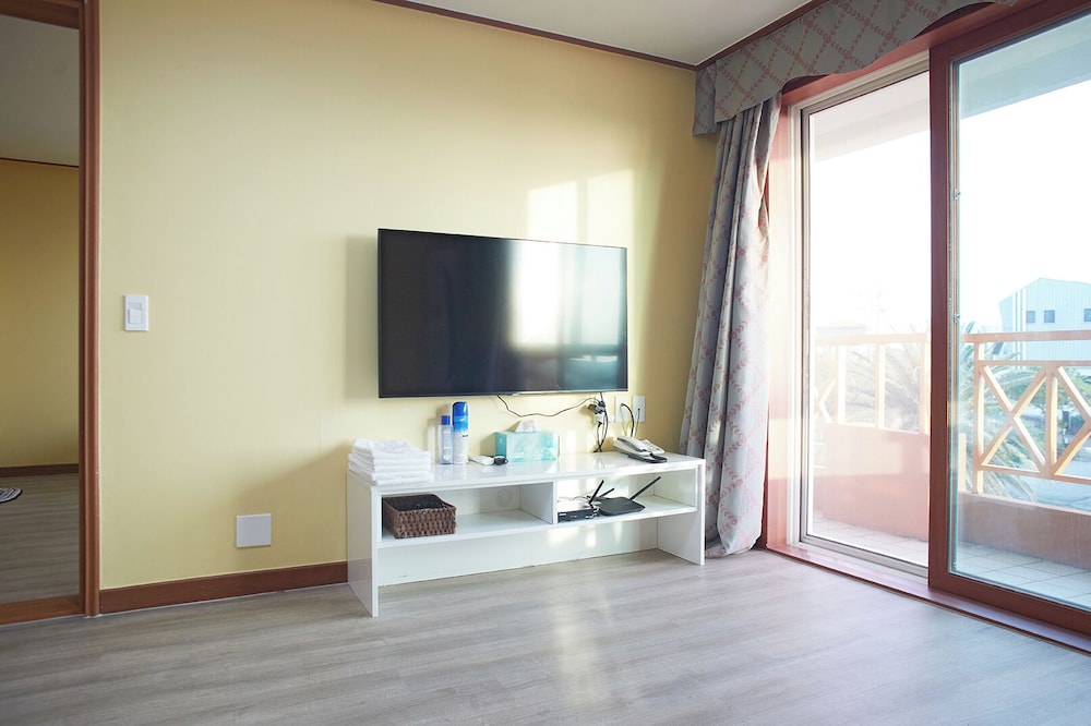 Jeju Tovice Condo New Building