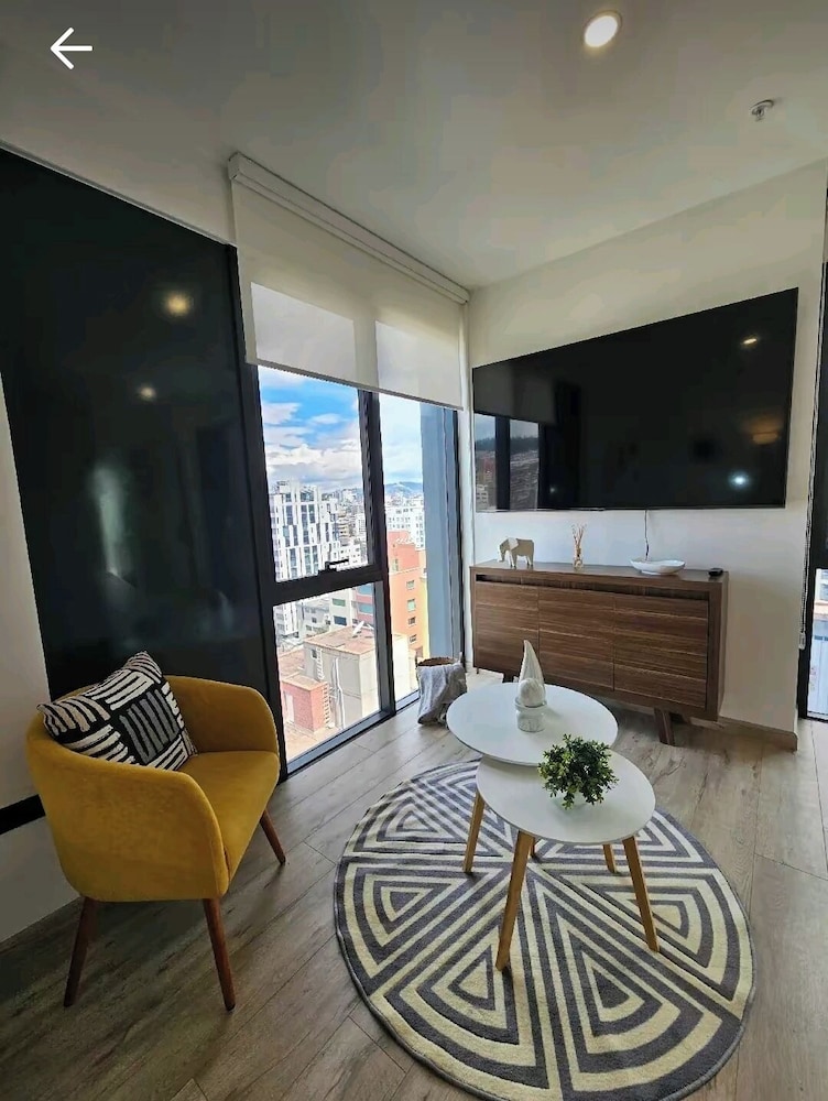 Xoe Mini-suites and Apartments