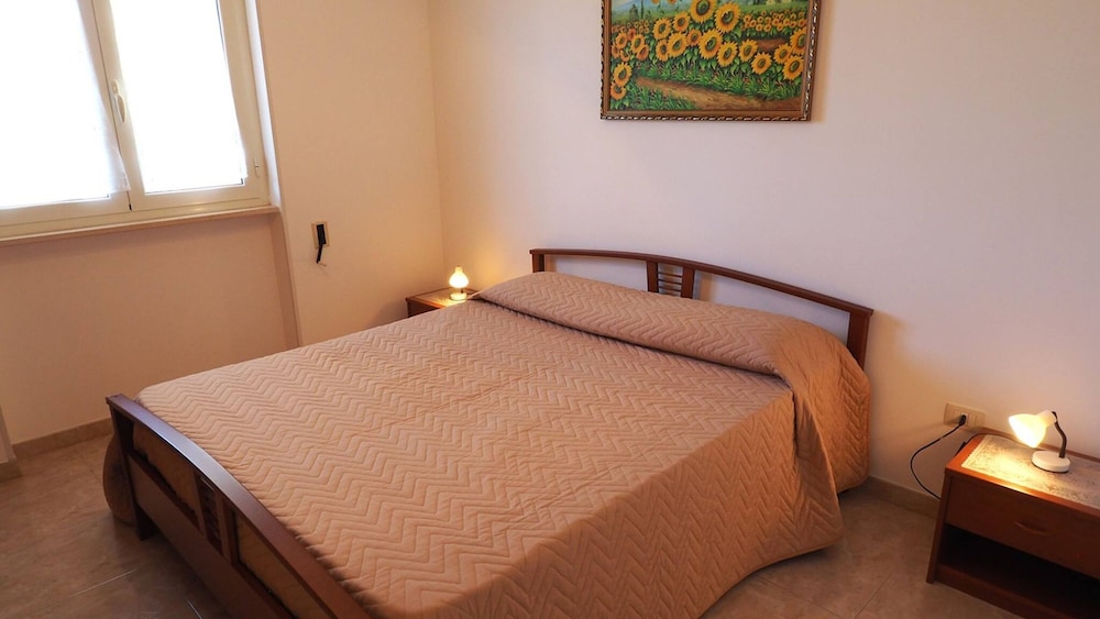 Villetta Torre Suda 2 - 6 Beds Just a few Meters From the sea