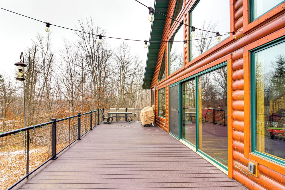 Fish & Swim: Lakefront Mora Home on 2 Acres!