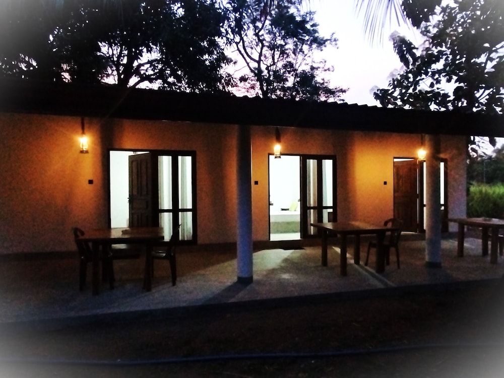 Pura Handa Home Stay
