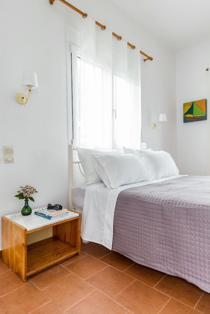 Villa Thea Studios & Maisonettes