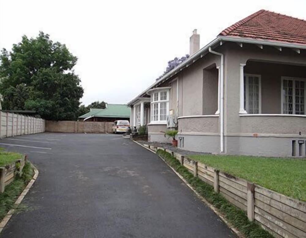 Ilawu Lodge