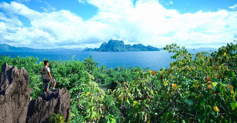 Matinloc Island Resort