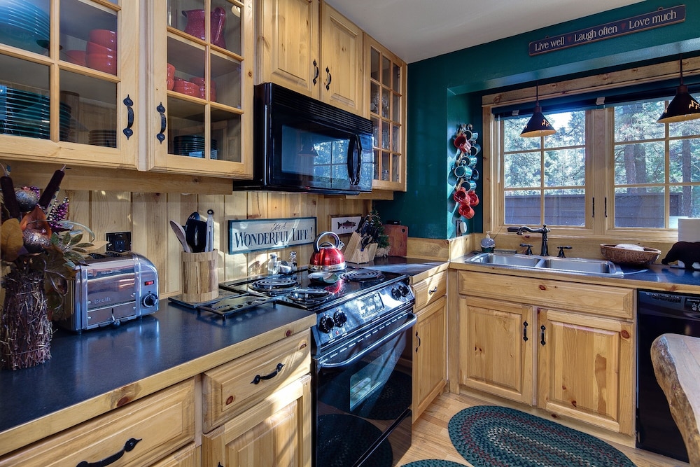 Diamond Peak 2 3 Bedroom Home