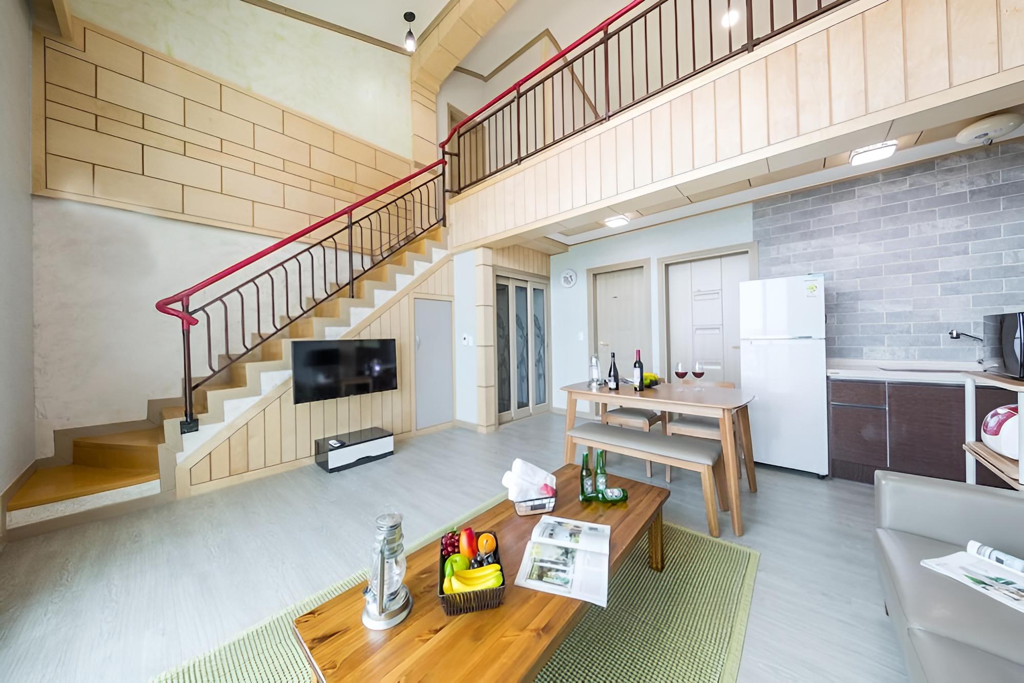 Yeosu Ailia Pension