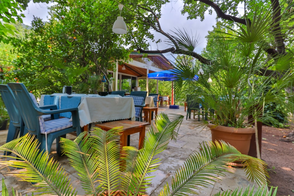 Sunrise Bungalows