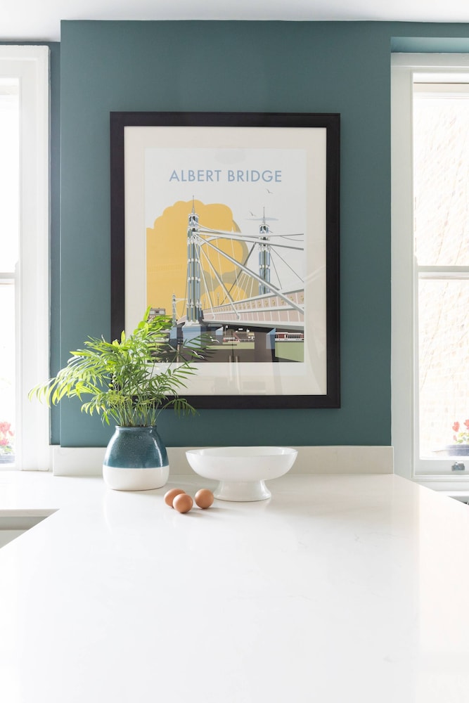 Oakley Street VII by Onefinestay