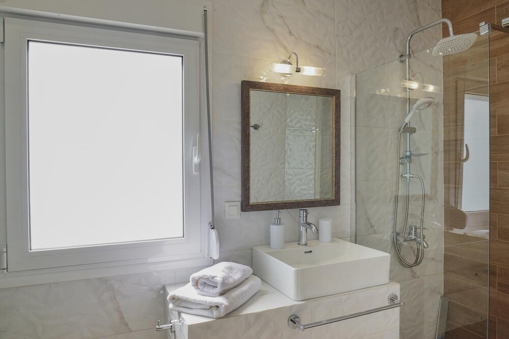 Villa Anemos by Estia