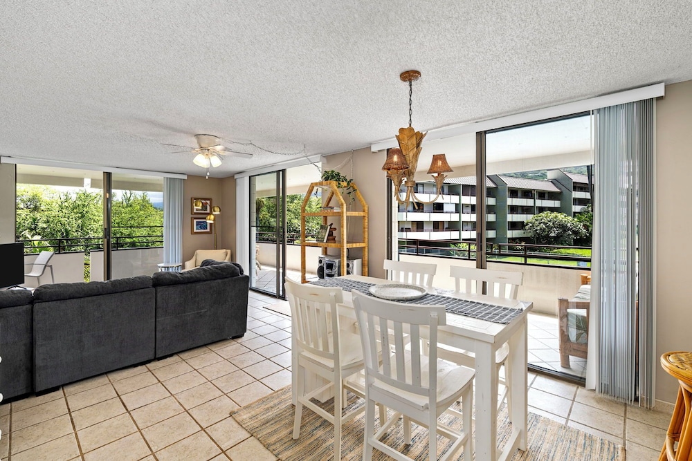 2br, 2BA Condo Across From Magic Sands Pool, AC, Tennis & Bbqs - Vrkcv