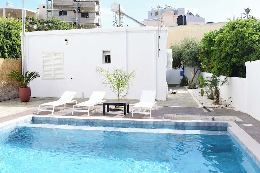 luxsuites