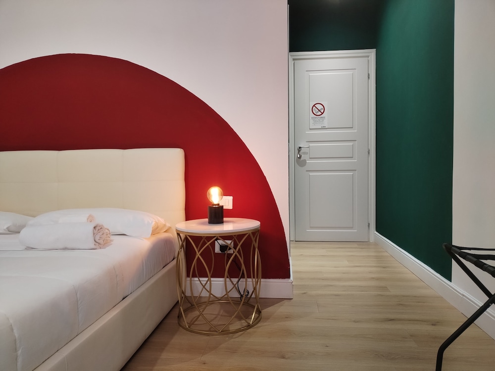 Enotri Guest House