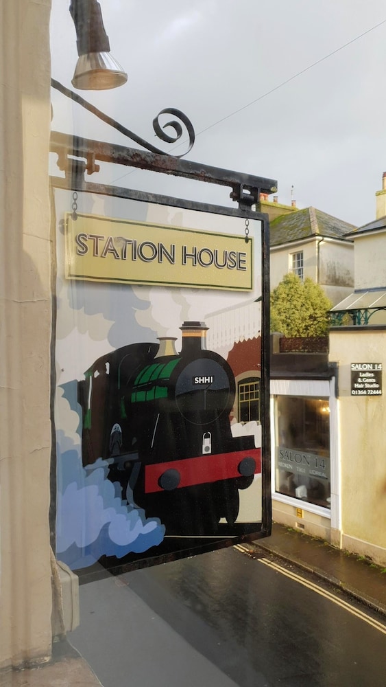 Station House view 3