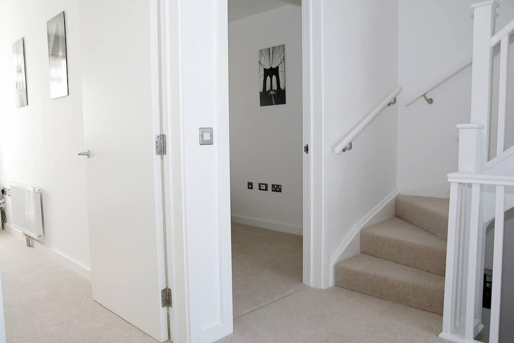 East Central London - Sleeps 6 - Pet Friendly