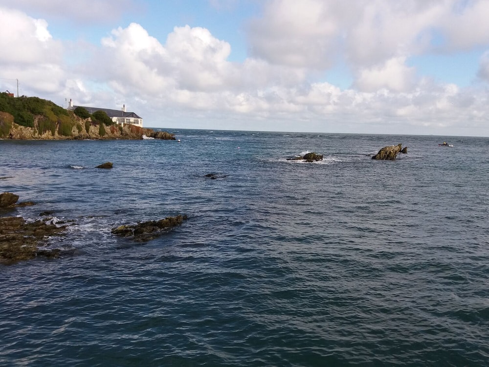 Bay Lodge